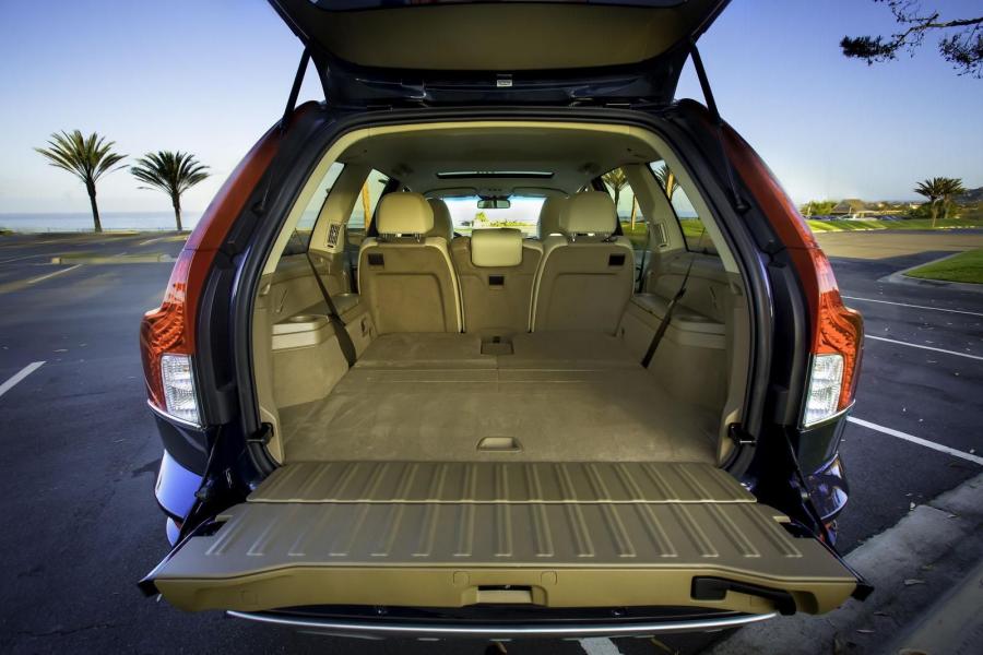 Volvo X90 2013 года  (фото 4 из 12)